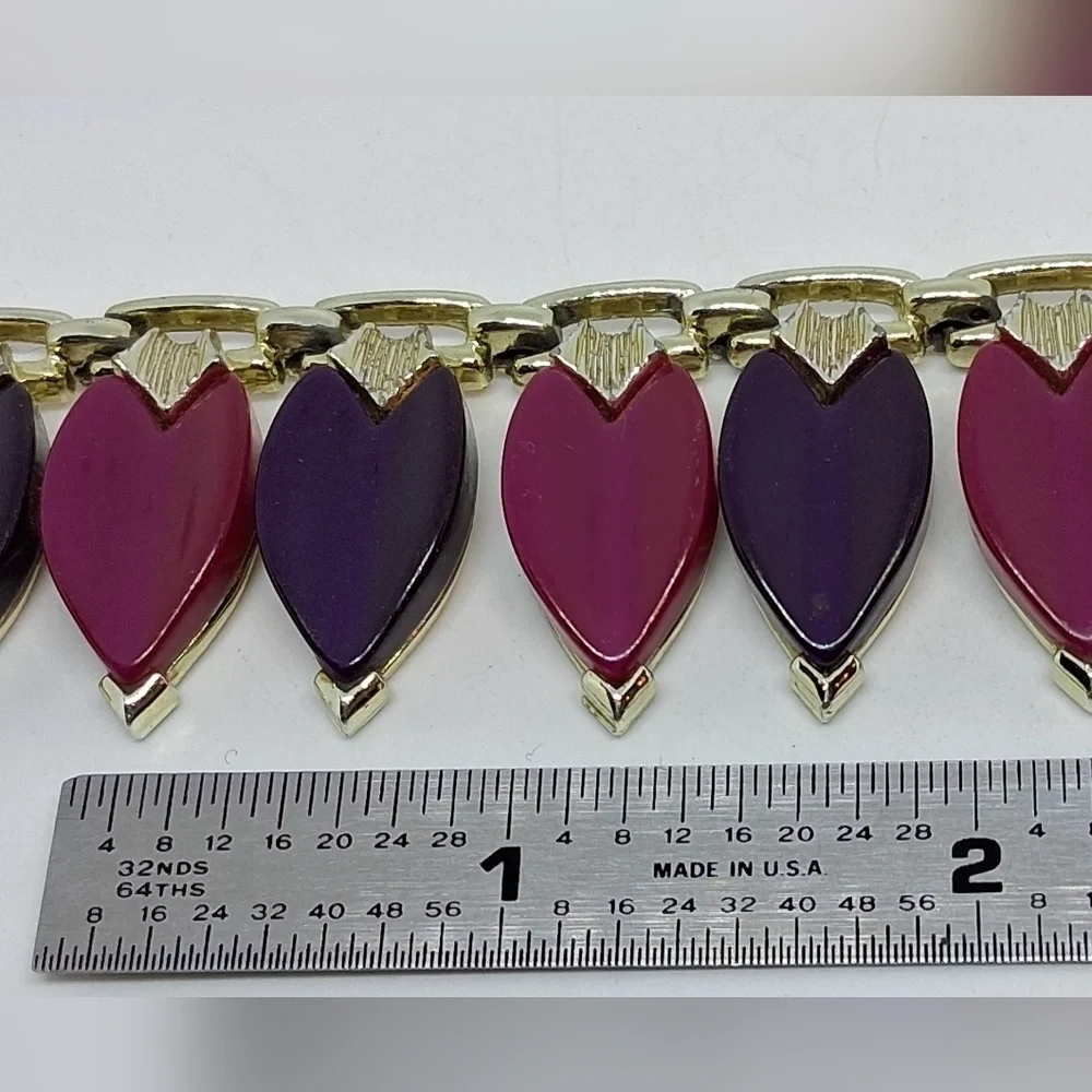 * Vintage Pakula Purple & Magenta Thermoset Leaves  Necklace